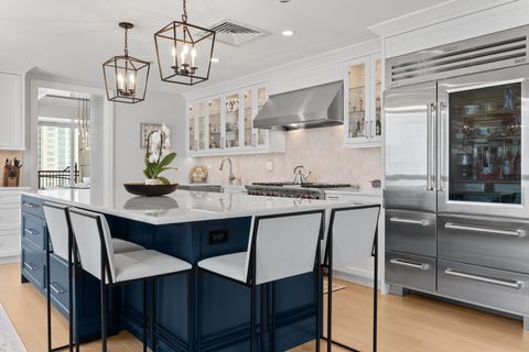 Tiny photo for 11 E Walton Street #4802, Chicago, IL 60611 (MLS # 12480728)