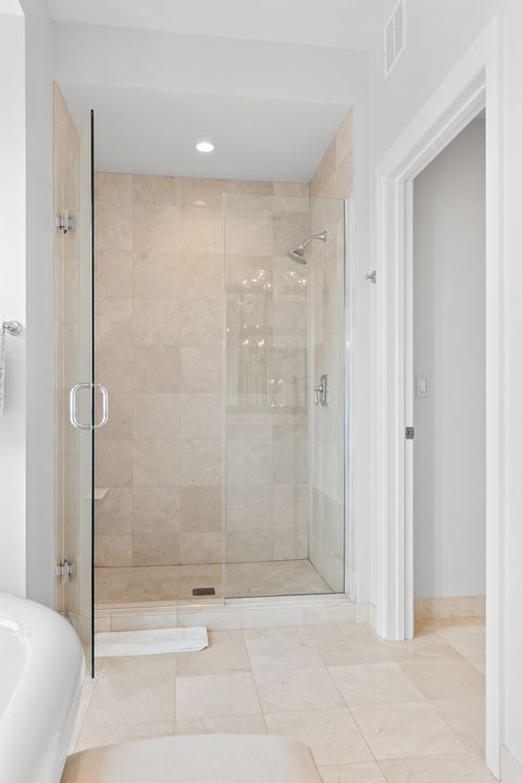 Tiny photo for 11 E Walton Street #4802, Chicago, IL 60611 (MLS # 12480728)