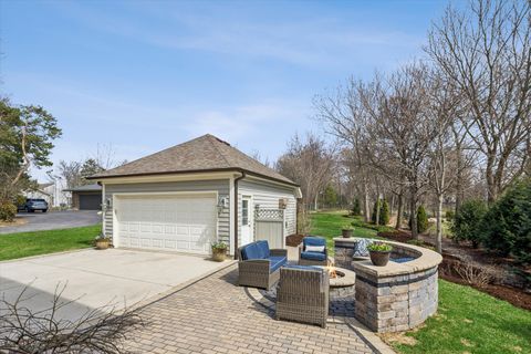 Tiny photo for 321 N Kenilworth Avenue, Glen Ellyn, IL 60137 (MLS # 12625856)