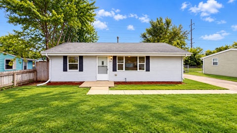 Photo of 7517 Mildred Road, Machesney Park, IL 61115 (MLS # 12750332)