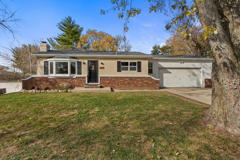 Tiny photo for 605 S Fair Street, Champaign, IL 61821 (MLS # 12512772)