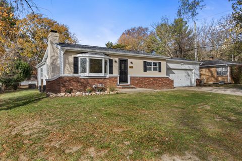 Photo of 605 S Fair Street, Champaign, IL 61821 (MLS # 12512772)