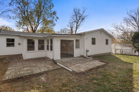 Tiny photo for 605 S Fair Street, Champaign, IL 61821 (MLS # 12512772)
