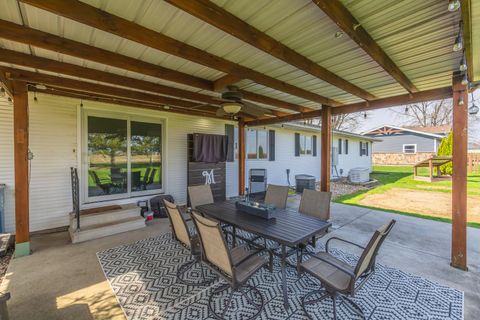 Tiny photo for 405 W Jeffery Street, Cullom, IL 60929 (MLS # 12610280)