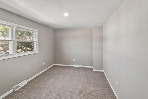 Tiny photo for 6151 Victoria Drive, Oak Forest, IL 60452 (MLS # 12604080)