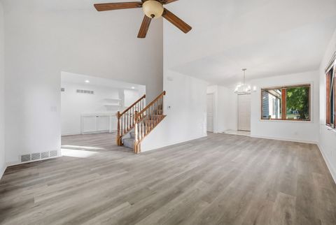 Tiny photo for 113 Andresen Court, DeKalb, IL 60115 (MLS # 12615566)