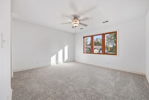 Tiny photo for 113 Andresen Court, DeKalb, IL 60115 (MLS # 12615566)