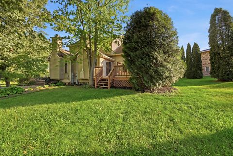 Tiny photo for 113 Andresen Court, DeKalb, IL 60115 (MLS # 12615566)