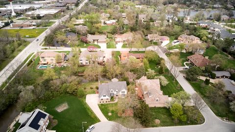 Tiny photo for 766 Camelot Drive, Burr Ridge, IL 60527 (MLS # 12624916)