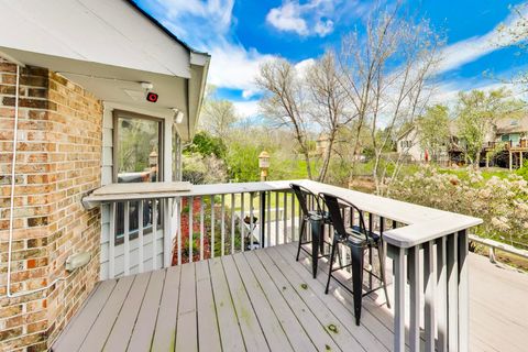 Tiny photo for 766 Camelot Drive, Burr Ridge, IL 60527 (MLS # 12624916)