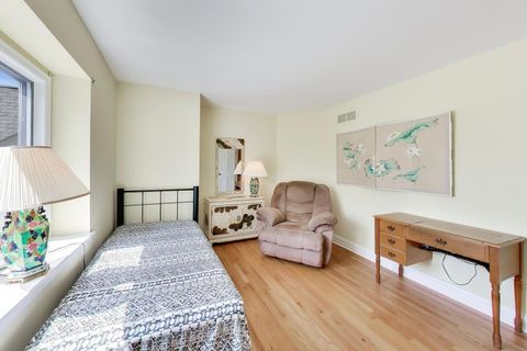 Tiny photo for 766 Camelot Drive, Burr Ridge, IL 60527 (MLS # 12624916)