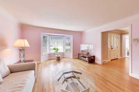 Tiny photo for 766 Camelot Drive, Burr Ridge, IL 60527 (MLS # 12624916)