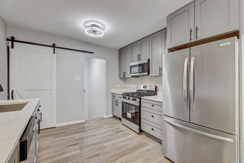 Tiny photo for 2014 S 7th Avenue, Maywood, IL 60153 (MLS # 12522413)