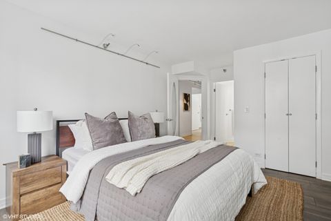 Tiny photo for 401 E Ontario Street #809, Chicago, IL 60611 (MLS # 12489940)