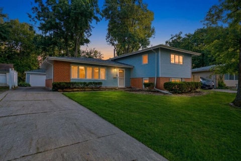Tiny photo for 229 Grant Street, Park Forest, IL 60466 (MLS # 12752798)