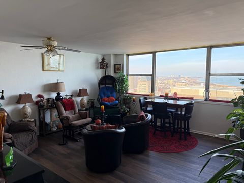 Tiny photo for 6301 N SHERIDAN Road #24C, Chicago, IL 60660 (MLS # 12540732)