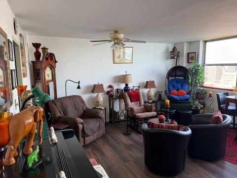 Tiny photo for 6301 N SHERIDAN Road #24C, Chicago, IL 60660 (MLS # 12540732)