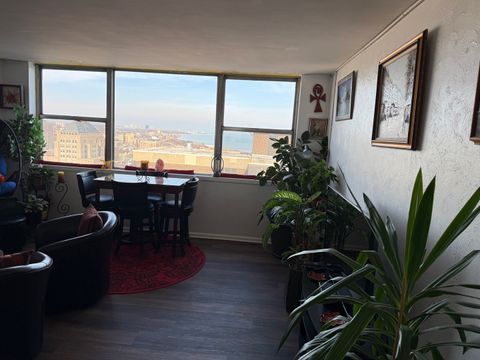 Tiny photo for 6301 N SHERIDAN Road #24C, Chicago, IL 60660 (MLS # 12540732)