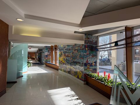 Tiny photo for 6301 N SHERIDAN Road #24C, Chicago, IL 60660 (MLS # 12540732)