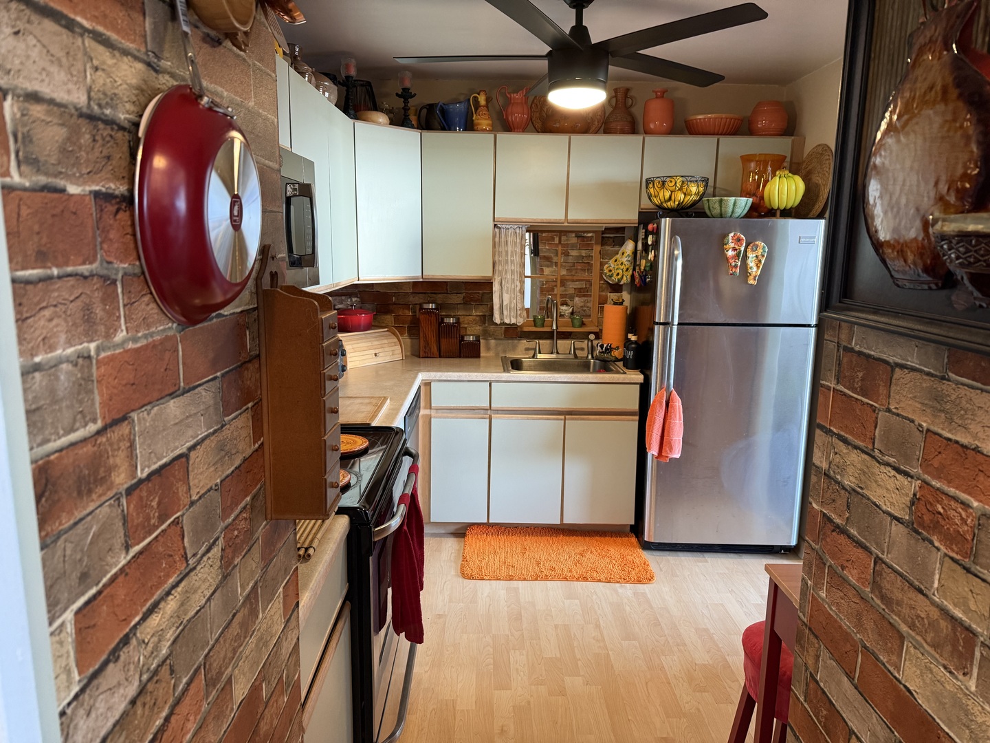 6301 N SHERIDAN Road 24C