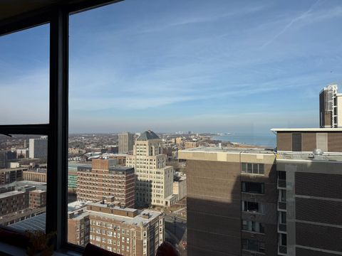 Tiny photo for 6301 N SHERIDAN Road #24C, Chicago, IL 60660 (MLS # 12540732)