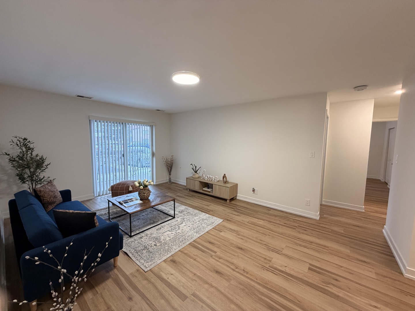 607 W Central Road A-4