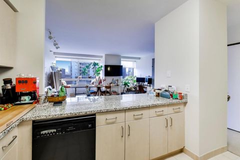 Tiny photo for 512 N McClurg Court #3909, Chicago, IL 60611 (MLS # 12571869)