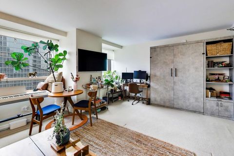 Tiny photo for 512 N McClurg Court #3909, Chicago, IL 60611 (MLS # 12571869)