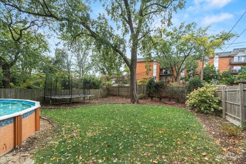 Tiny photo for 4220 Forest Avenue, Downers Grove, IL 60515 (MLS # 12488924)