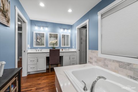 Tiny photo for 4220 Forest Avenue, Downers Grove, IL 60515 (MLS # 12488924)