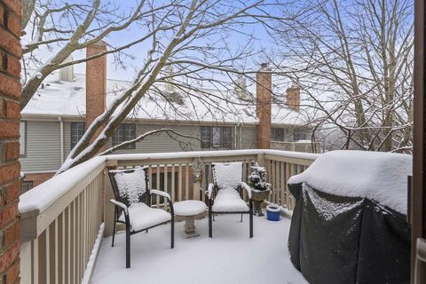 Tiny photo for 219 Village Drive #219, Mount Prospect, IL 60056 (MLS # 12582236)