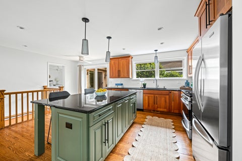 Tiny photo for 1120 Manor Drive, Wilmette, IL 60091 (MLS # 12714585)