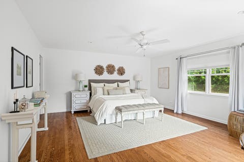 Tiny photo for 1120 Manor Drive, Wilmette, IL 60091 (MLS # 12714585)