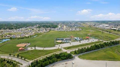 Tiny photo for 4462 Monroe Court, Naperville, IL 60564 (MLS # 12594380)