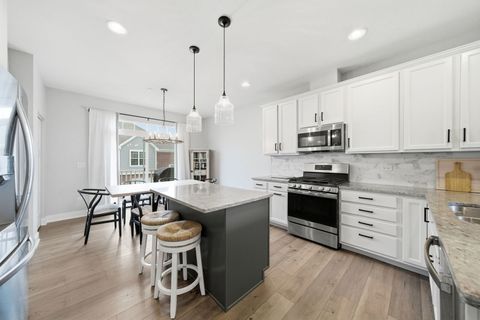 Tiny photo for 4462 Monroe Court, Naperville, IL 60564 (MLS # 12594380)