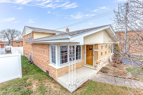 A home in Oak Lawn