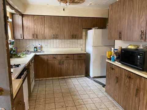 Tiny photo for 1512 N Wolf Road, Berkeley, IL 60163 (MLS # 12633607)