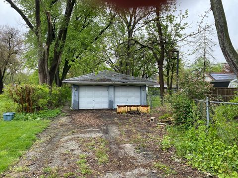 Tiny photo for 1512 N Wolf Road, Berkeley, IL 60163 (MLS # 12633607)