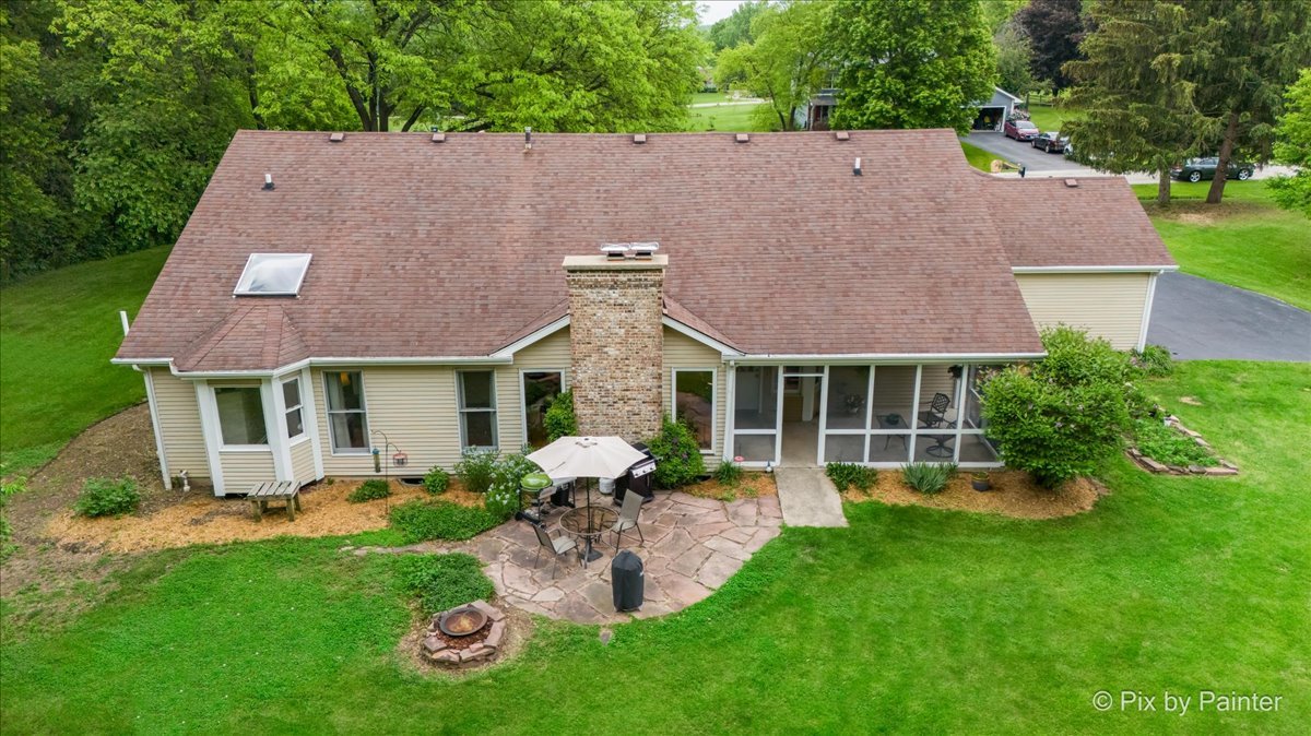 39W889 Deer Run Drive