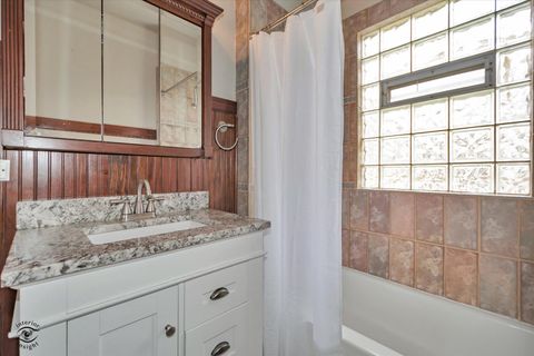 Tiny photo for 256 Center Road, Frankfort, IL 60423 (MLS # 12588979)
