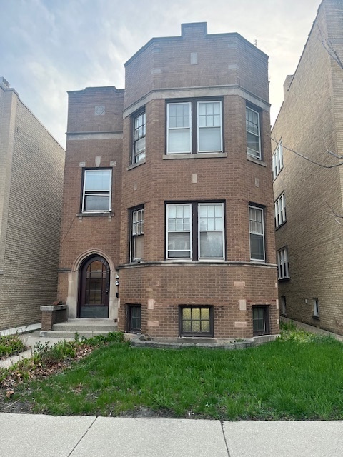 5412 N Kimball Avenue