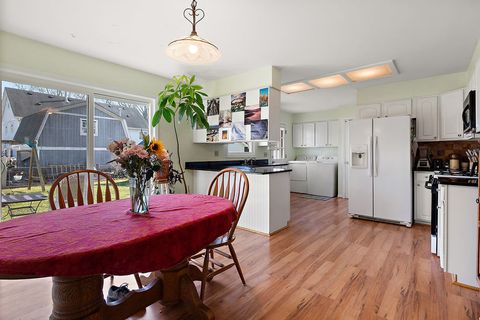 Tiny photo for 251 Clearmont Drive, Elk Grove Village, IL 60007 (MLS # 12598393)