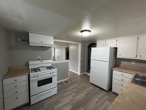 Tiny photo for 309 28th Avenue, East Moline, IL 61244 (MLS # 100000046)