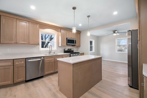 Tiny photo for 675 Washington Avenue, Bourbonnais, IL 60914 (MLS # 12567897)