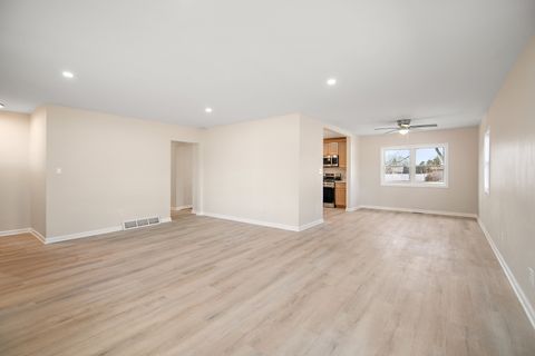 Tiny photo for 675 Washington Avenue, Bourbonnais, IL 60914 (MLS # 12567897)