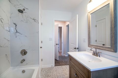 Tiny photo for 675 Washington Avenue, Bourbonnais, IL 60914 (MLS # 12567897)