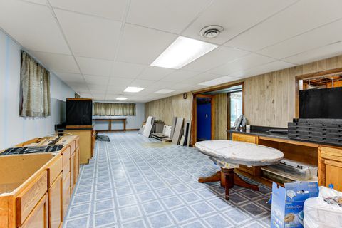 Tiny photo for 9221 Raymond Avenue, Oak Lawn, IL 60453 (MLS # 12499599)