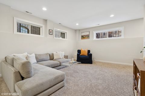 Tiny photo for 3331 W Crystal Street, Chicago, IL 60651 (MLS # 12563491)