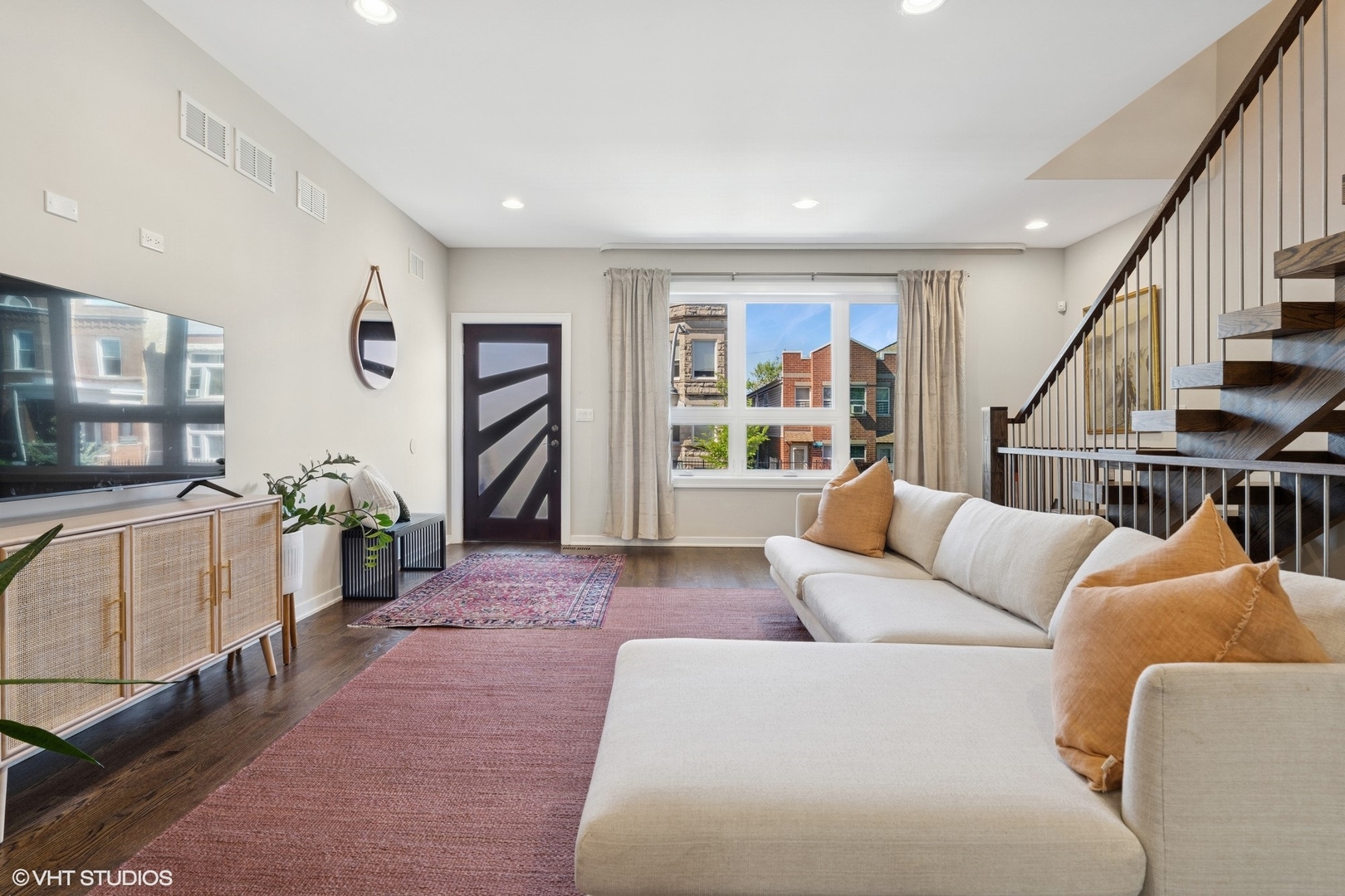 3331 W Crystal Street