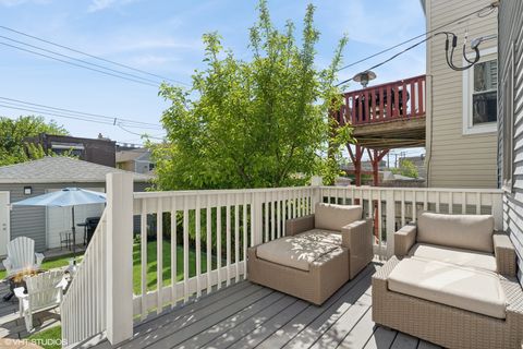 Tiny photo for 3331 W Crystal Street, Chicago, IL 60651 (MLS # 12563491)